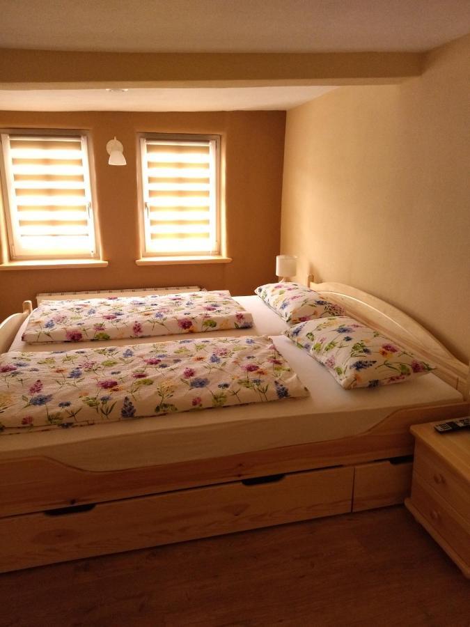 Schmal & Hoch - Willkommen Im Schmalsten Haus Von Ferienhaus Bad Frankenhausen/Kyffhäuser