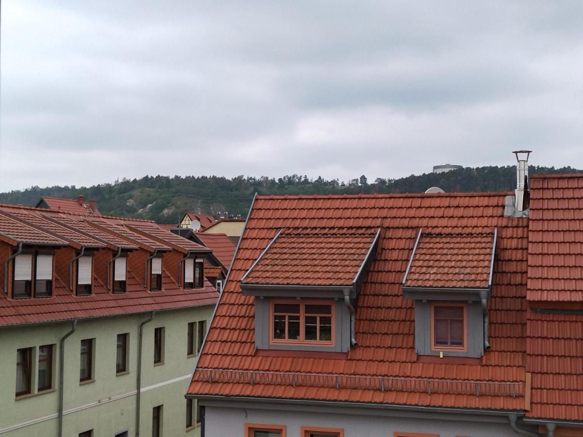 Schmal & Hoch - Willkommen Im Schmalsten Haus Von *