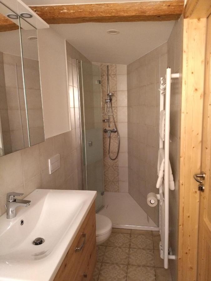Ferienhaus Schmal & Hoch - Willkommen Im Schmalsten Haus Von *